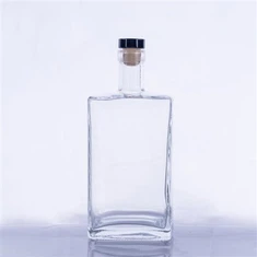 750 ml fyrkantig whiskyflaska